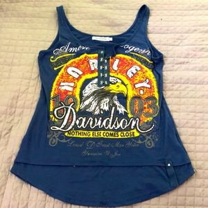 Cute motorcycle tank. Size small but could fit M or L